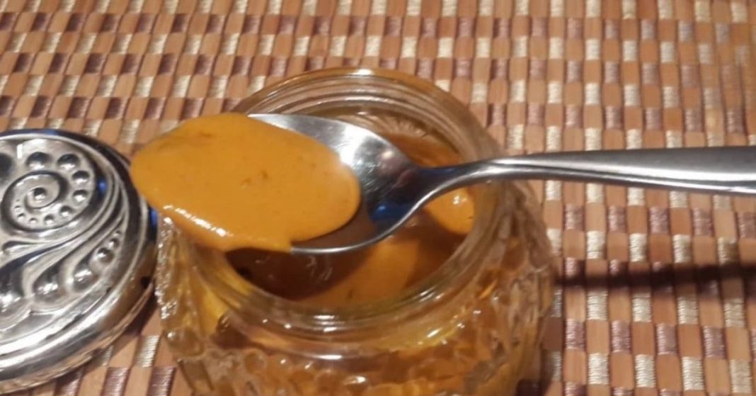 Honey and Turmeric -The Strongest Antibiotic