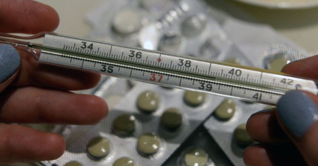 reduce temperature without medications reduce temperature without medications